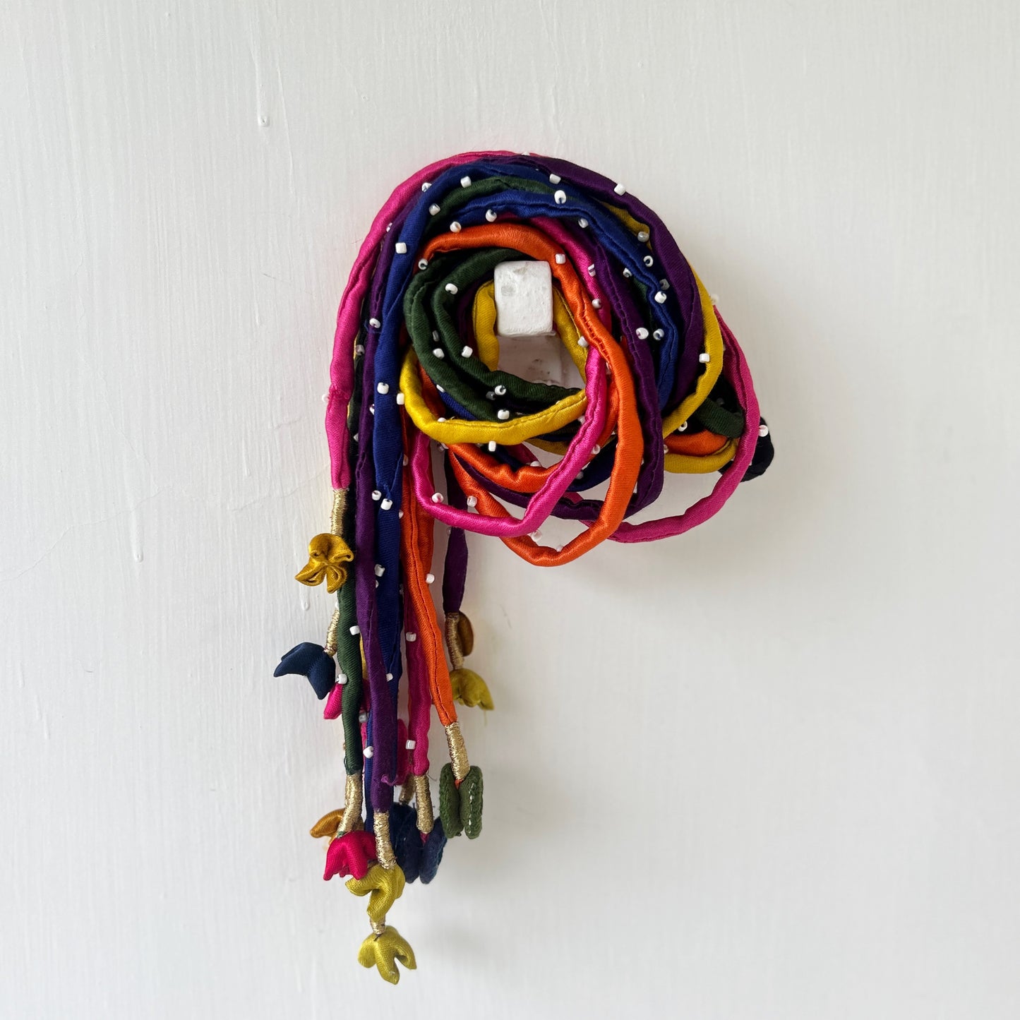 Silk multicolor hair strings 21 inch (For short to waist length hair)