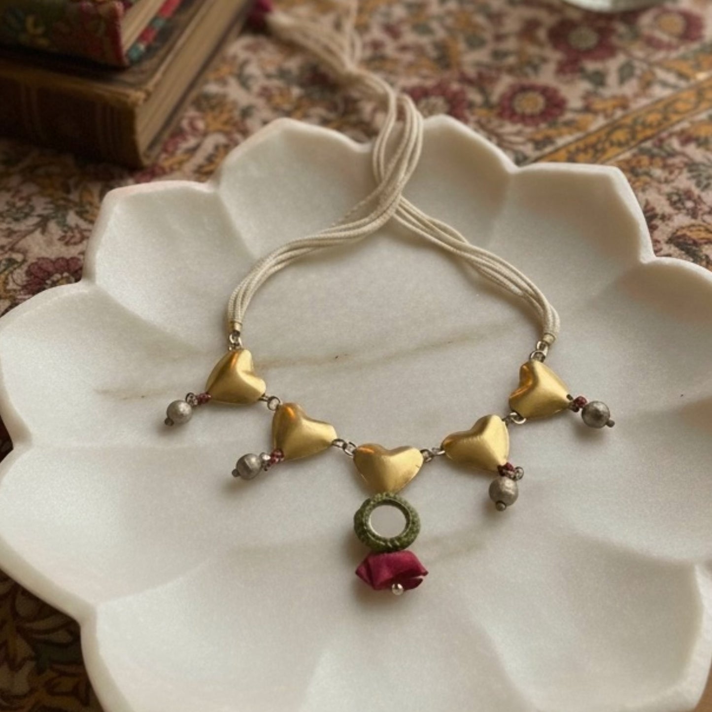 Heart of gold Choker