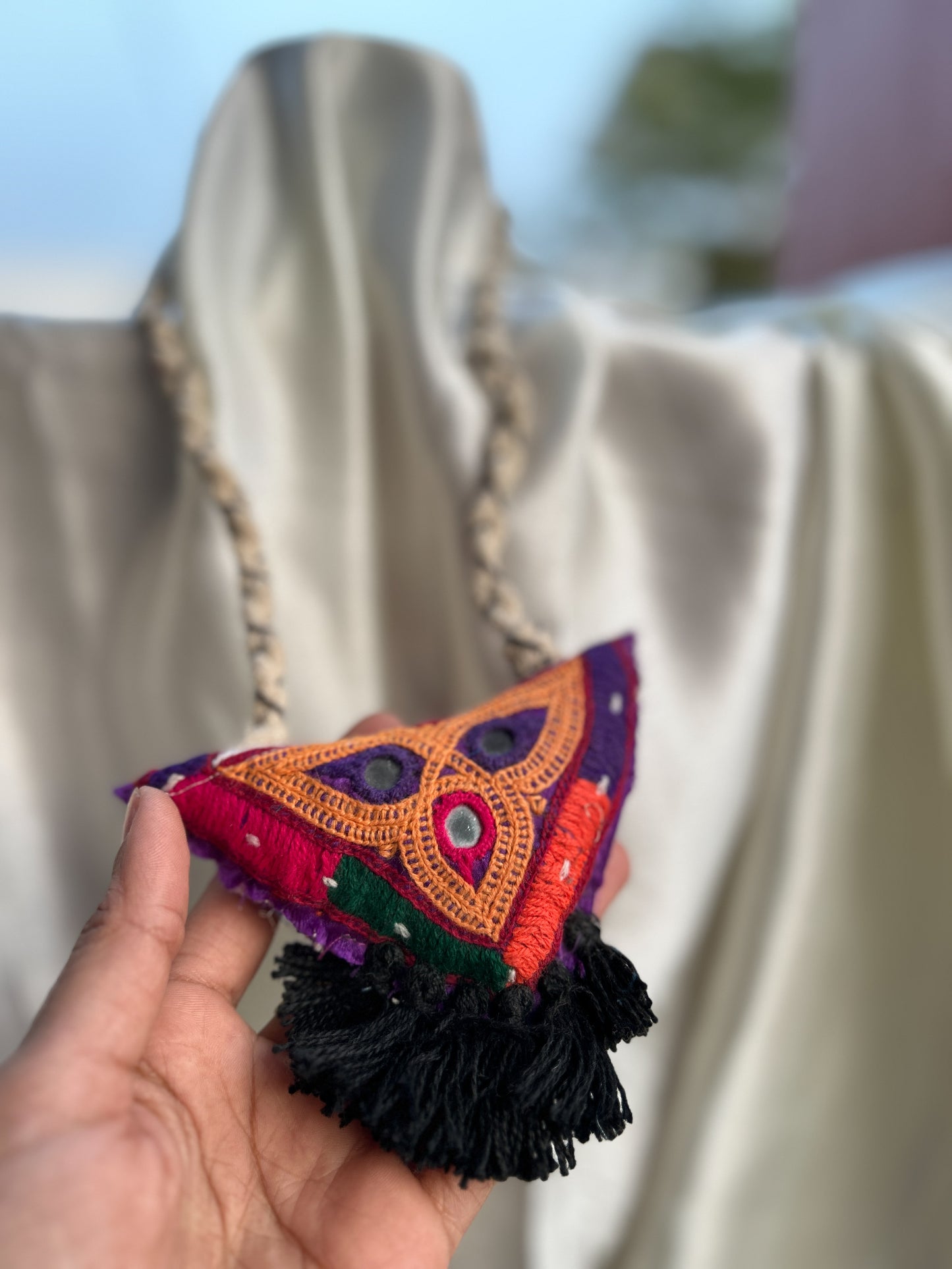 Kutchy pendant necklace