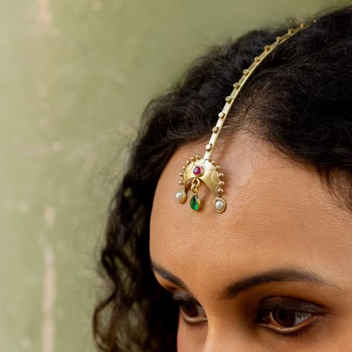 Chandrika - Head gear