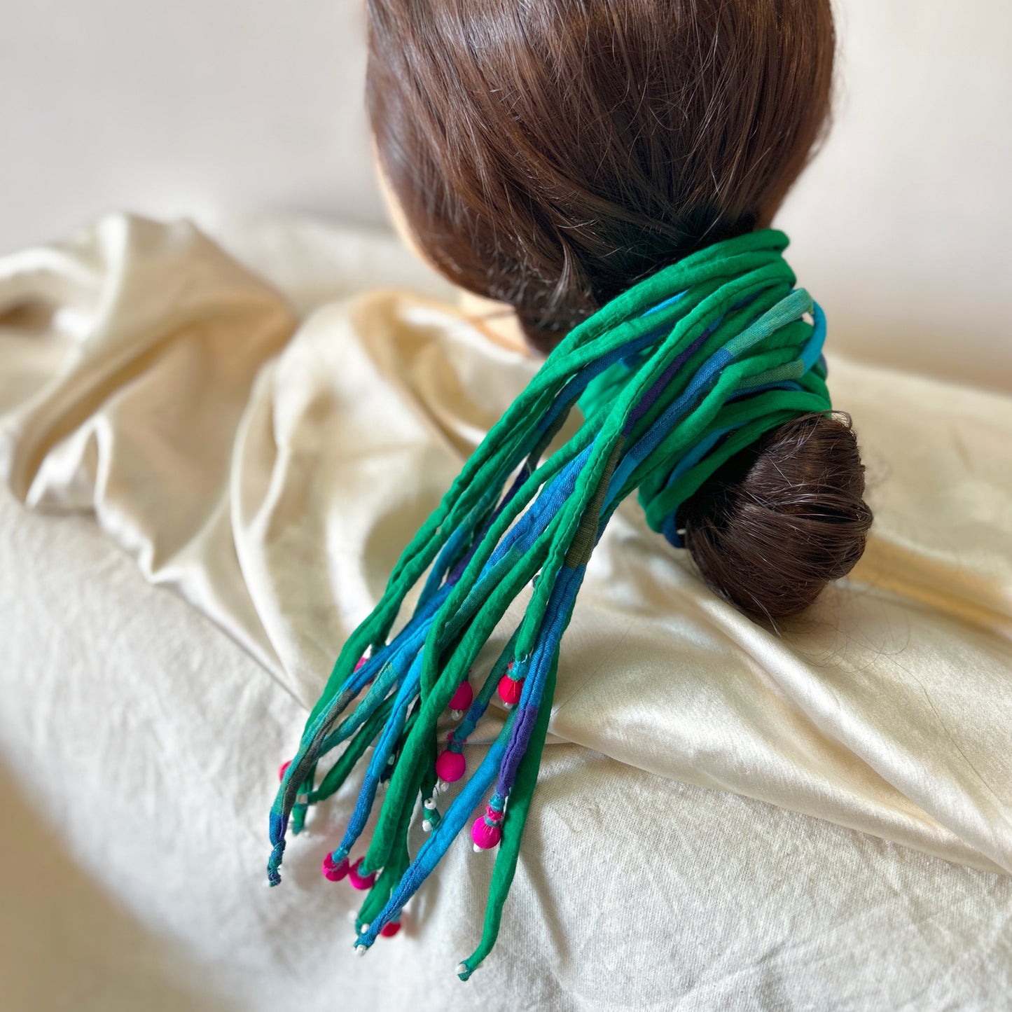 Green checkered hair strings 21 inch