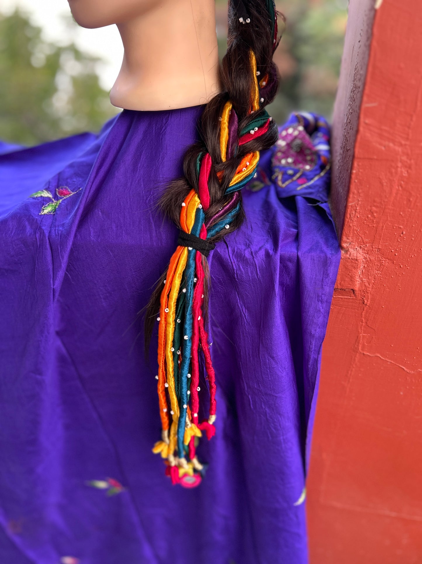 Silk multicolor hair strings 21 inch (For short to waist length hair)