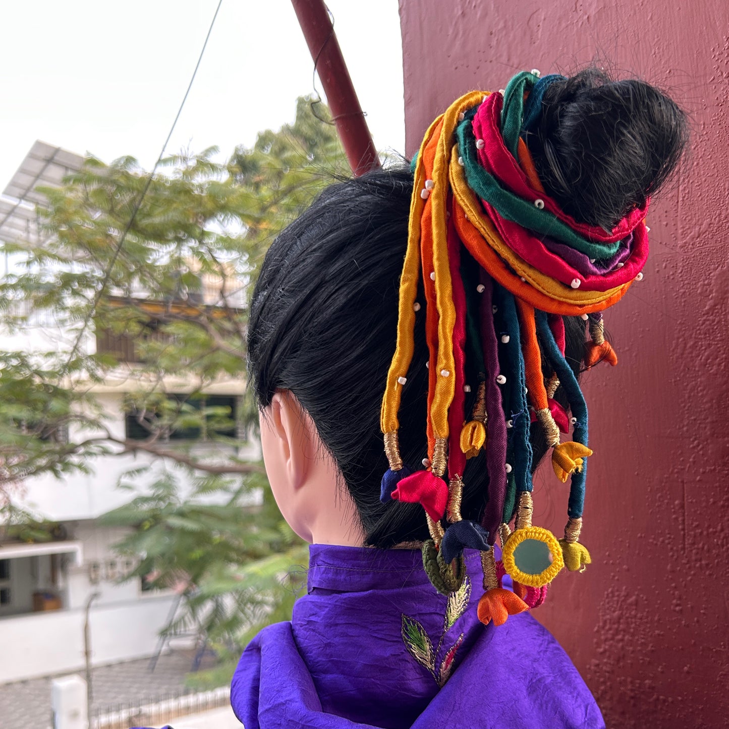 Silk multicolor hair strings 21 inch (For short to waist length hair)