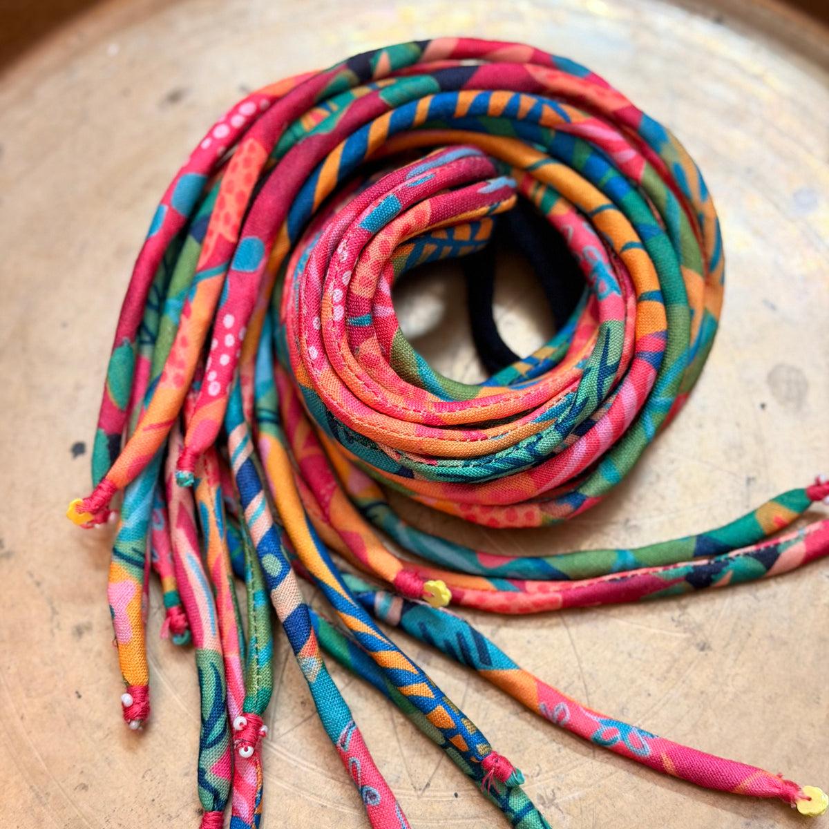Coral reef Hair strings 21 inch with rubber band