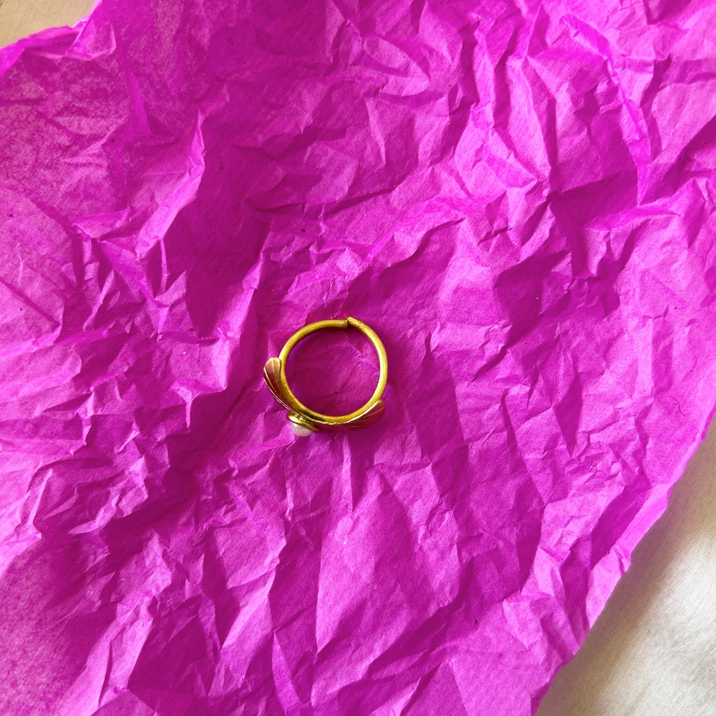 Crescent ring