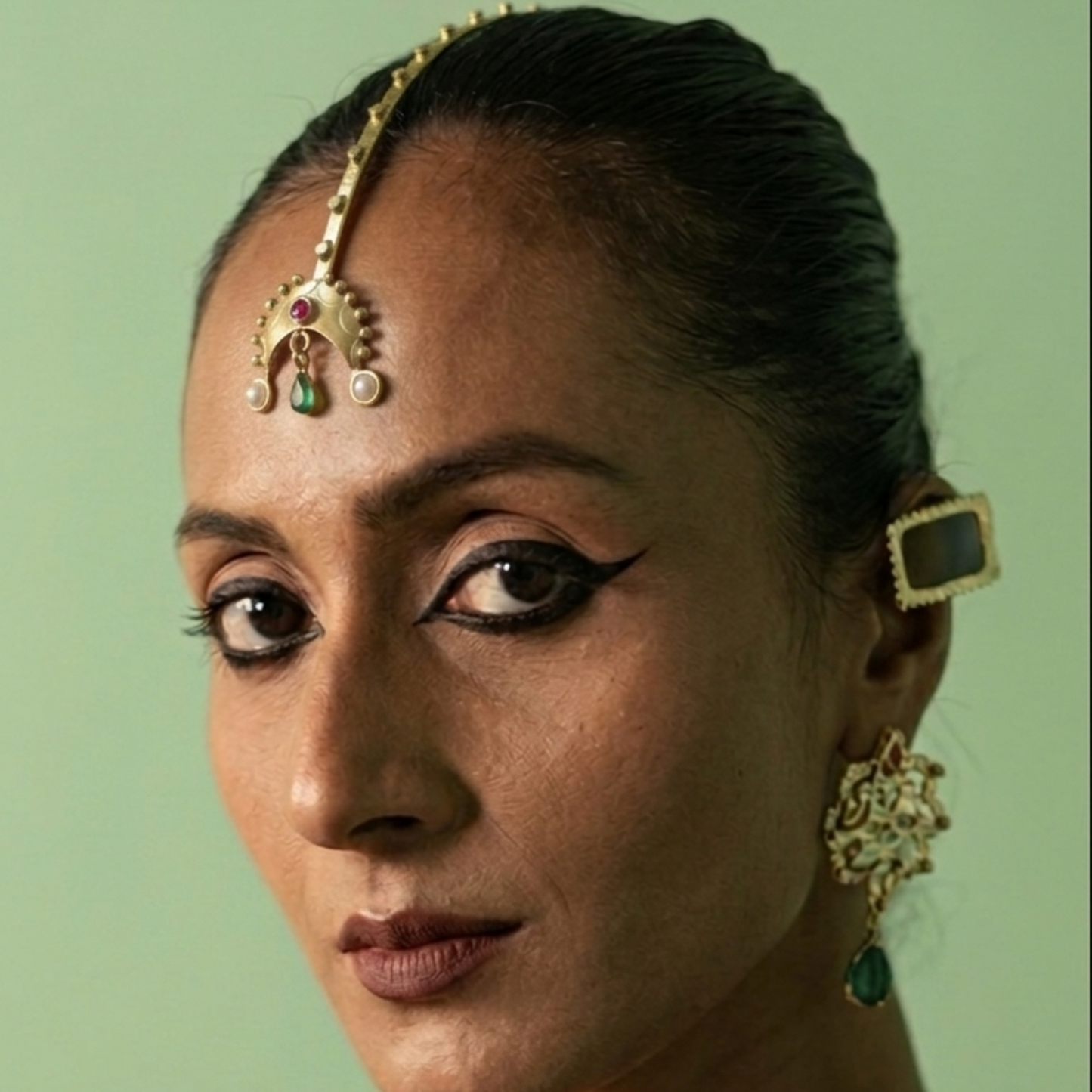 Chandrika - Head gear