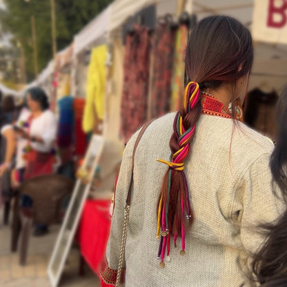 Silk multicolor hair strings 21 inch (with rubber band)