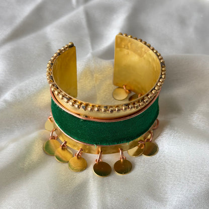 Discs brass bracelet