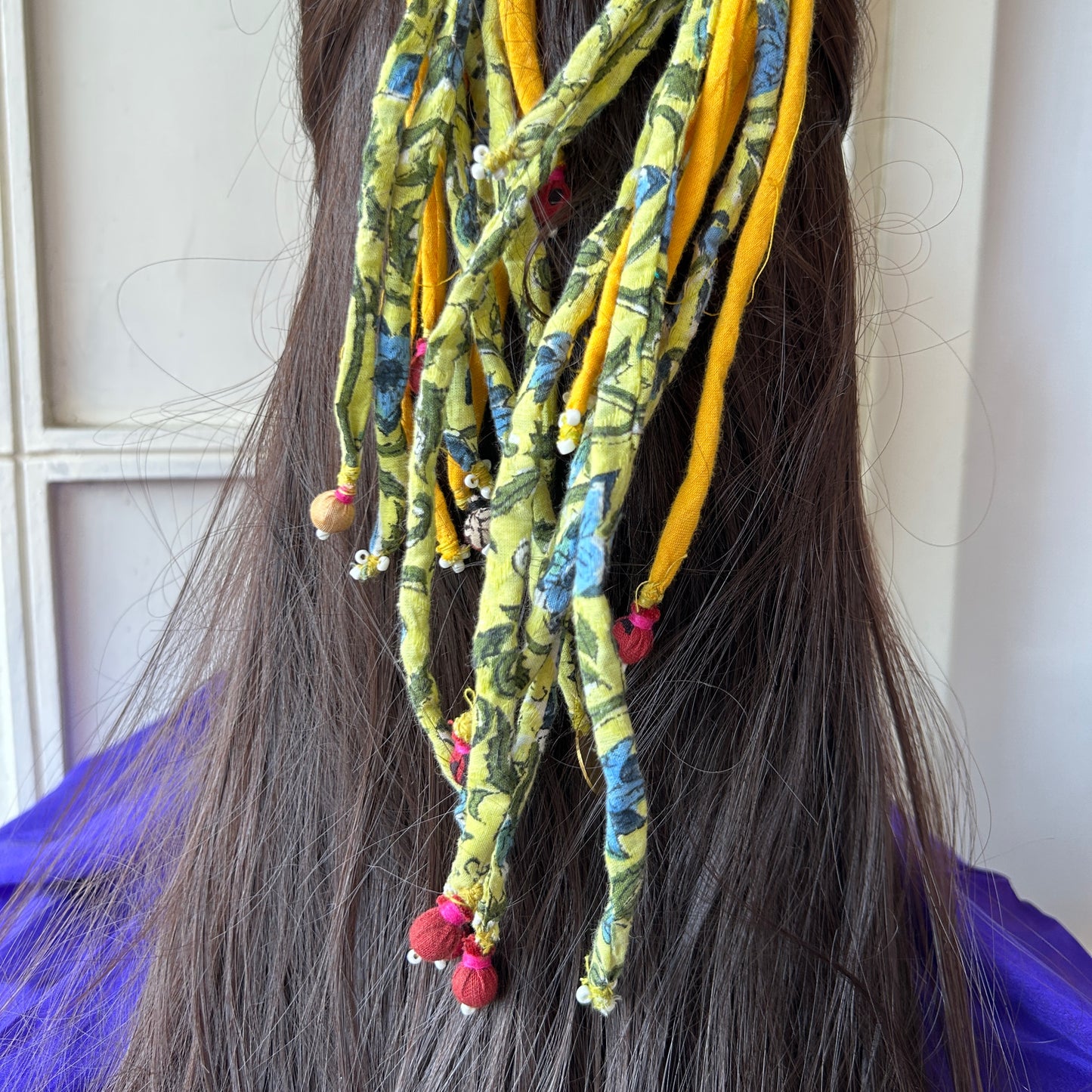 Yellow lime printed hair strings 21 inch