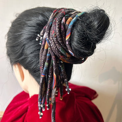 Kaleido Black Hair strings 21 inch with rubber band