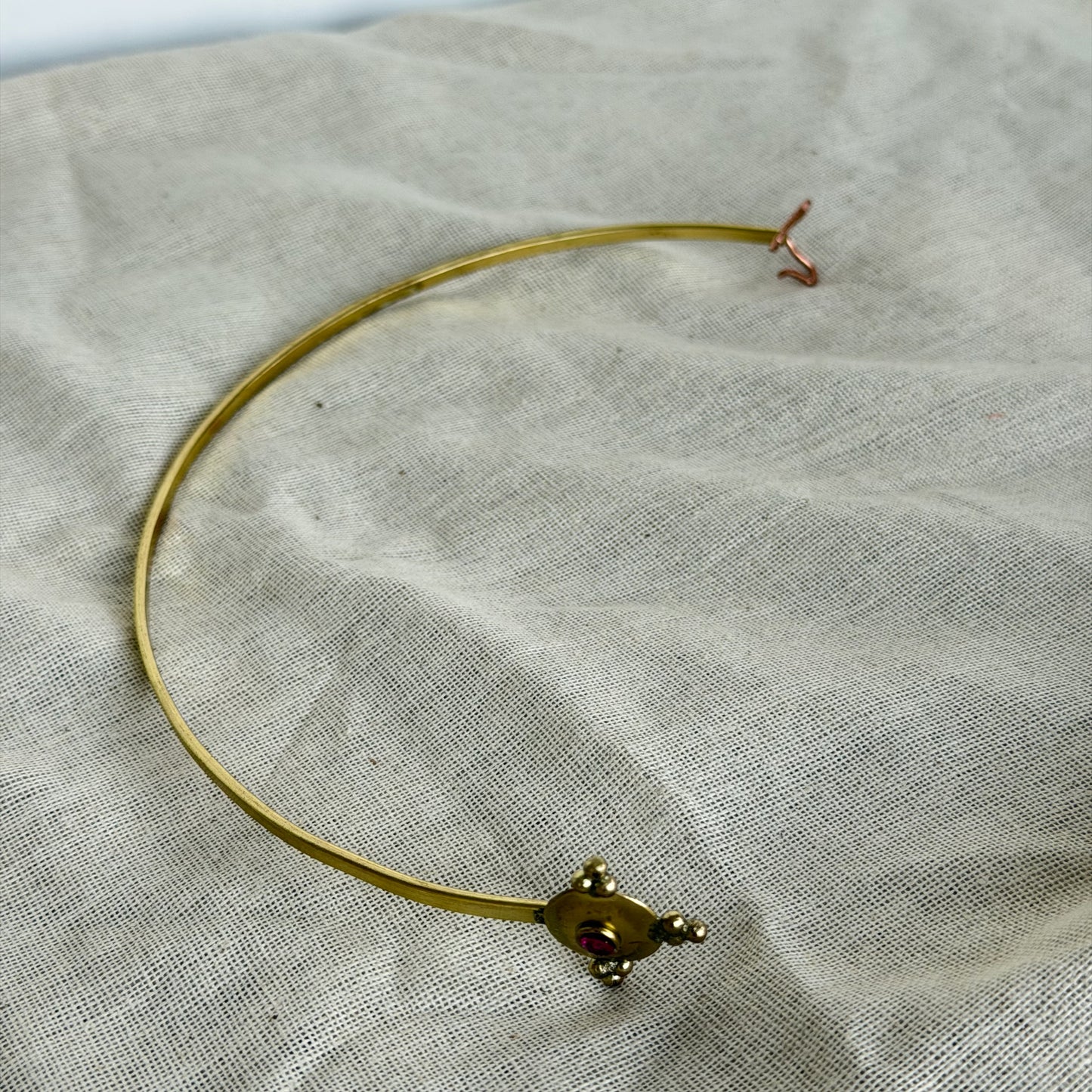 Bindi (Pink stone) - Head gear