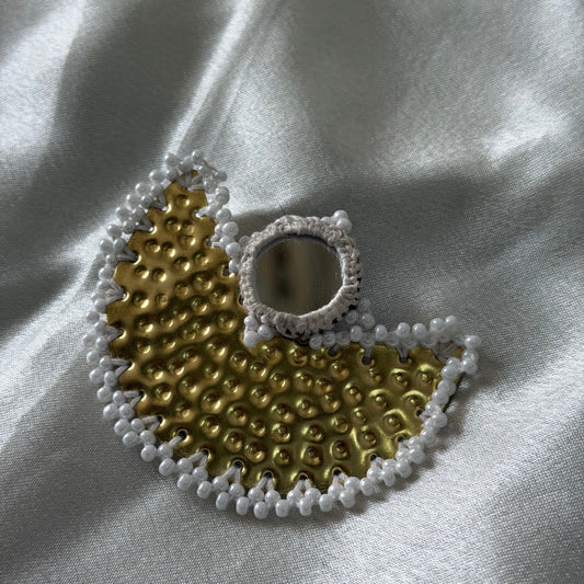 Moon mirror hair pin