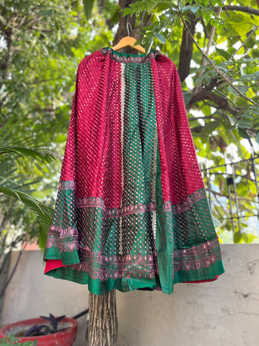 Lal Panna silk skirt