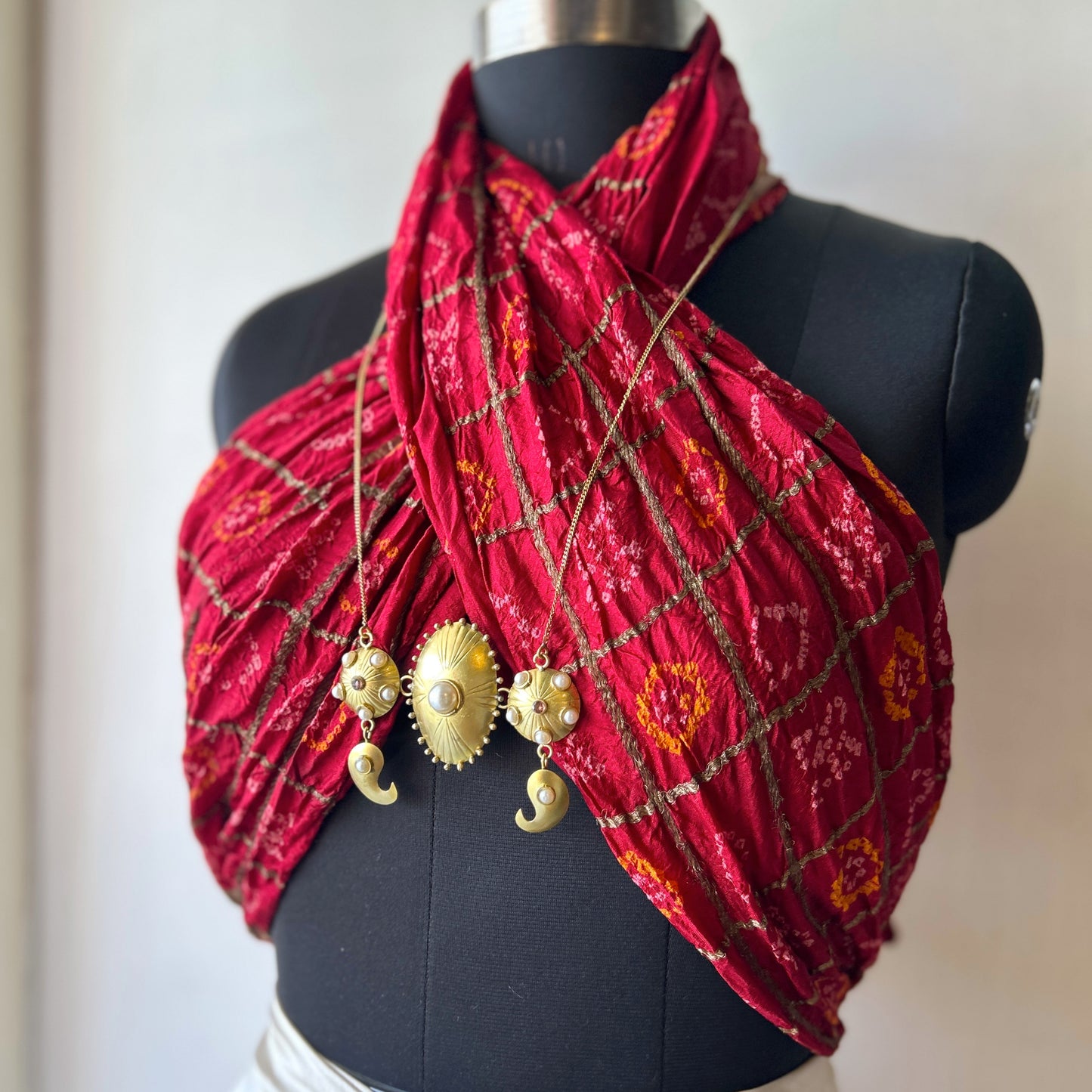 Tejasvini necklace