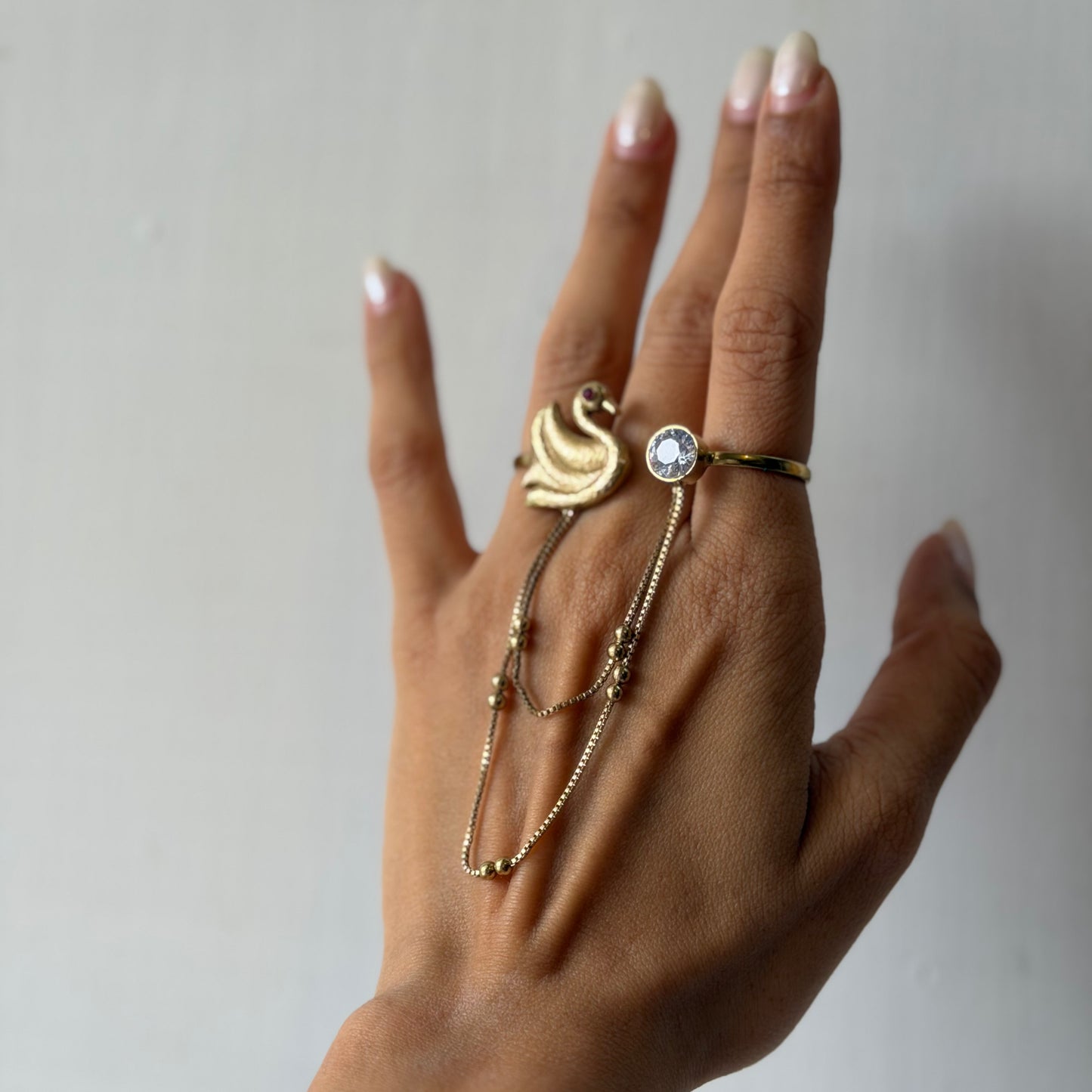 Swan ring