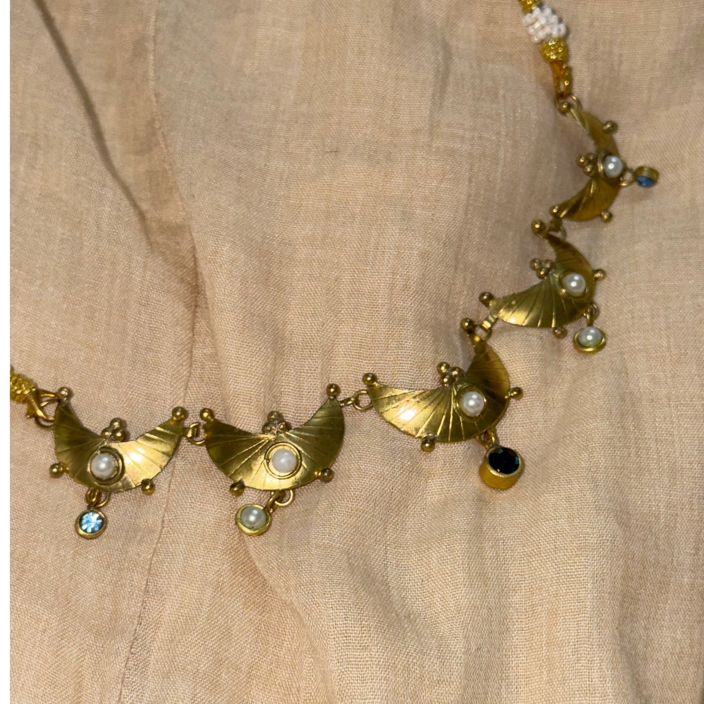 Pearl Eclipse Choker