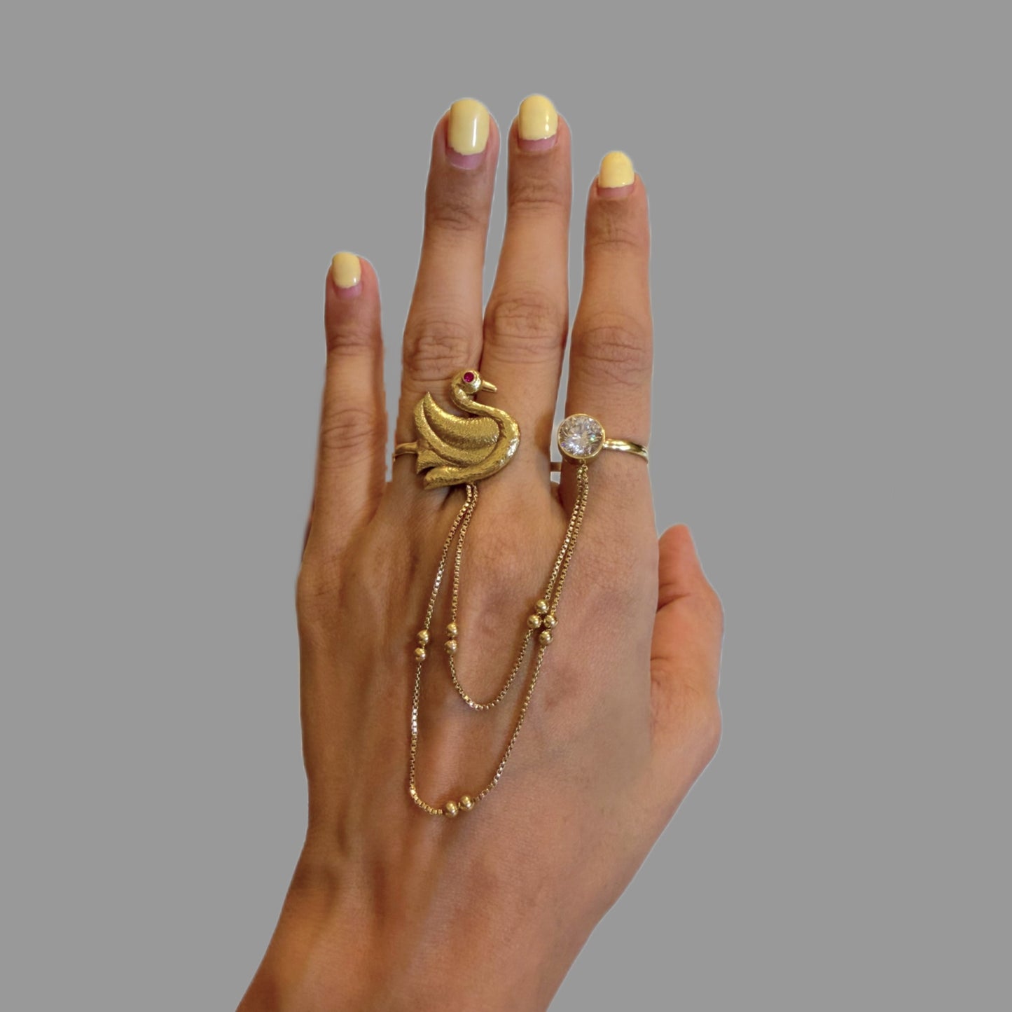 Swan ring