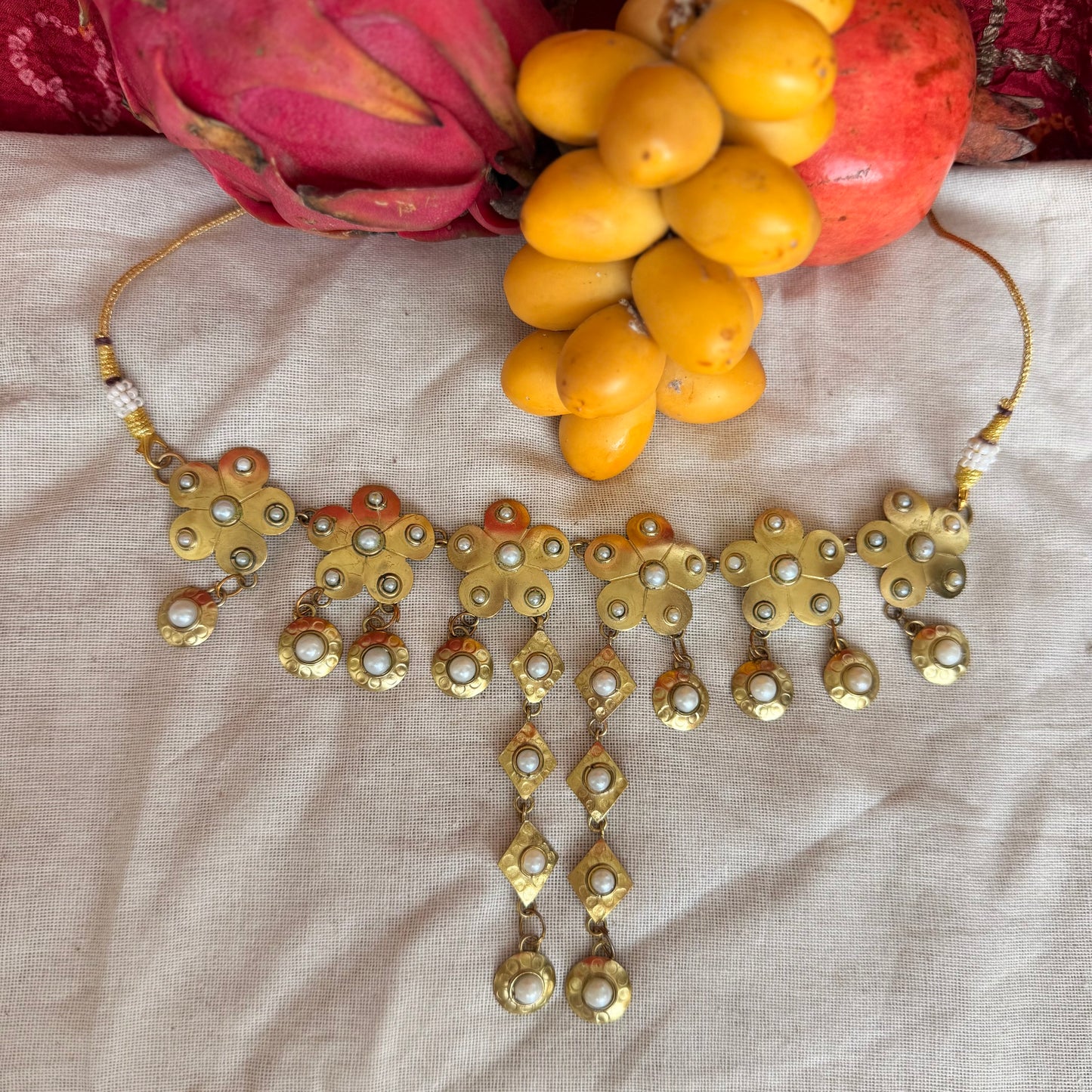 Flora necklace