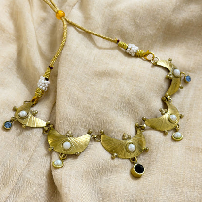 Pearl Eclipse Choker