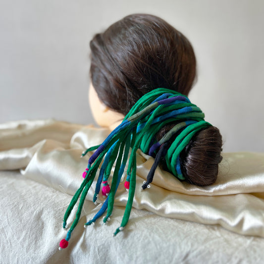 Green checkered hair strings 21 inch