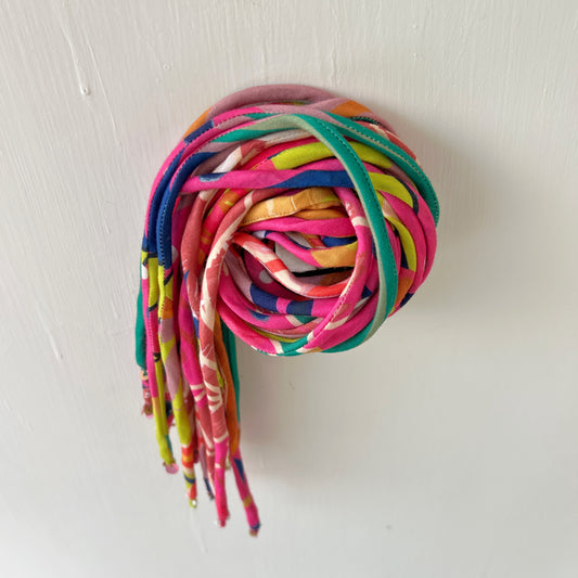 Dance in Neons Hair strings 21 inch with rubber band
