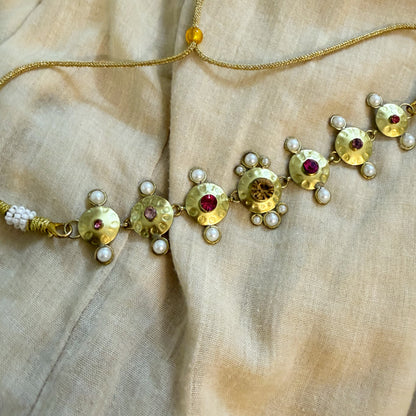 Champagne choker