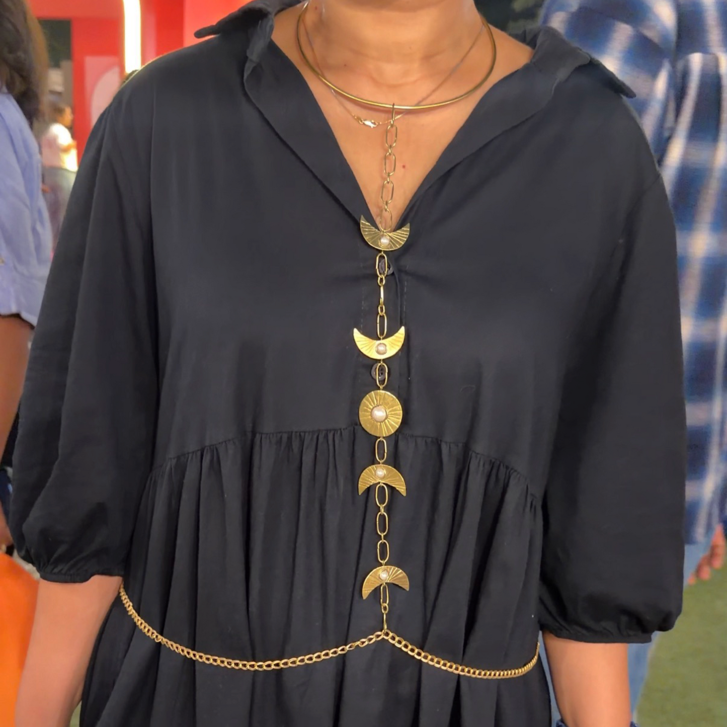Saanjh Savera - Body chain